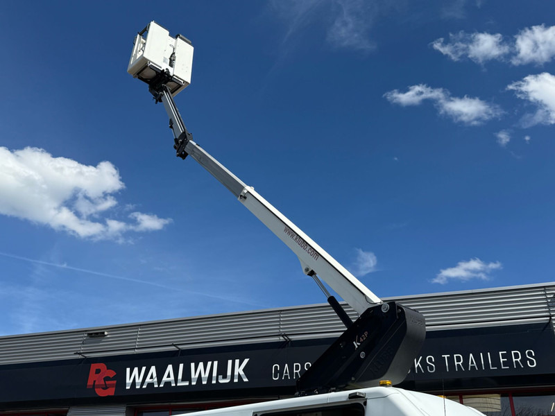 Iveco 70C15H 2 persoonslift, 15 meter werkhoogte K 42 - Lastebil: bilde 3 Iveco 70C15H 2 persoonslift, 15 meter werkhoogte K 42 - Lastebil: bilde 3