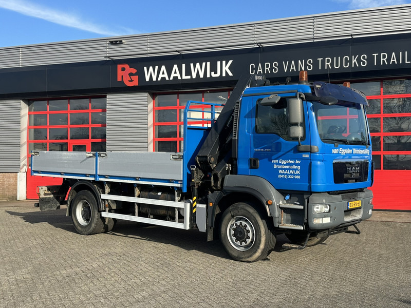 MAN TGM 18-290 4x4 Kraan met Open laadbak HMF Kraan 13 T - Kranbil: bilde 3 MAN TGM 18-290 4x4 Kraan met Open laadbak HMF Kraan 13 T - Kranbil: bilde 3