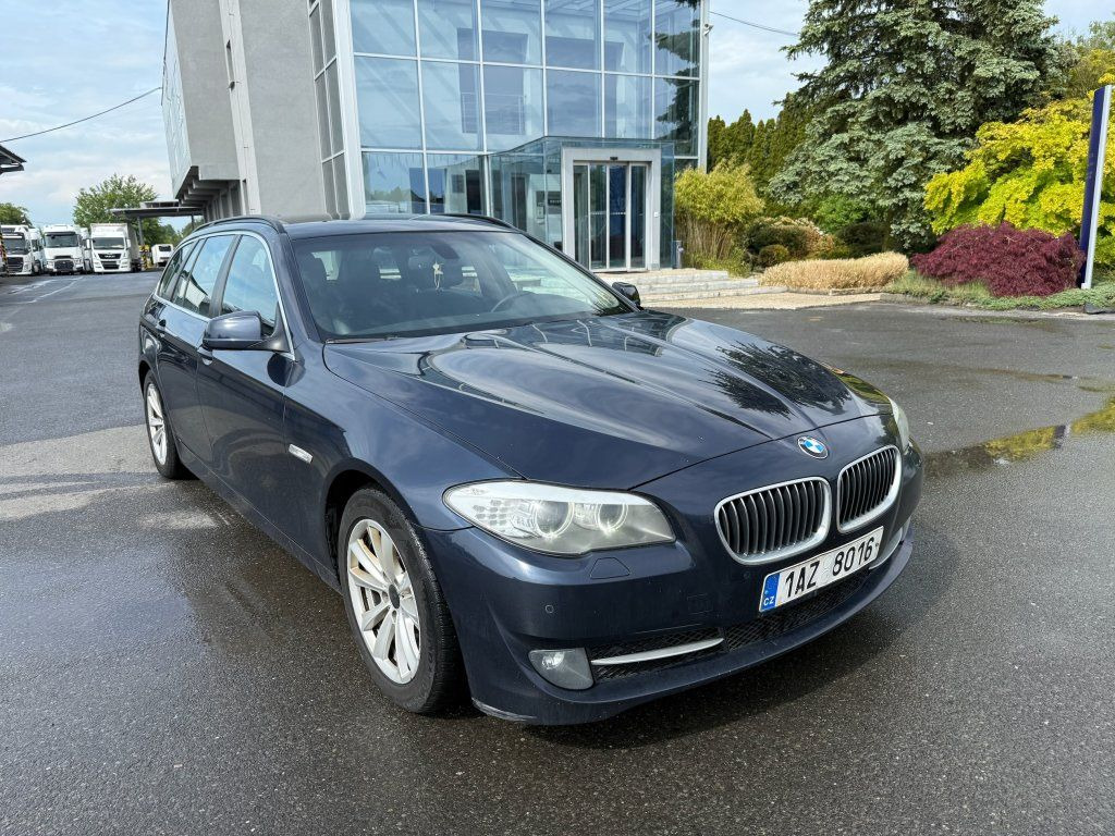 BMW 520D Touring F11 - Personenbil: bilde 1 BMW 520D Touring F11 - Personenbil: bilde 1