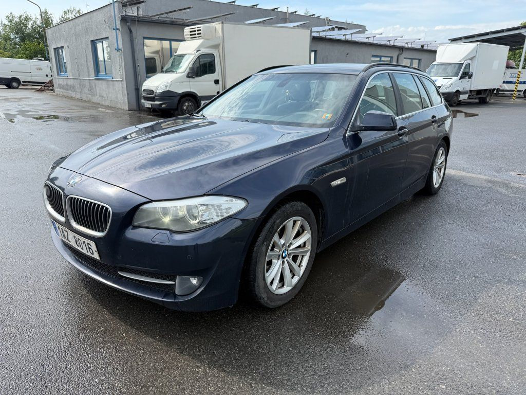 BMW 520D Touring F11 - Personenbil: bilde 2 BMW 520D Touring F11 - Personenbil: bilde 2