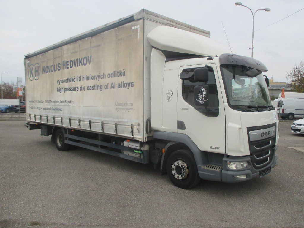 DAF LF 12.260 - Kapellbil: bilde 2 DAF LF 12.260 - Kapellbil: bilde 2