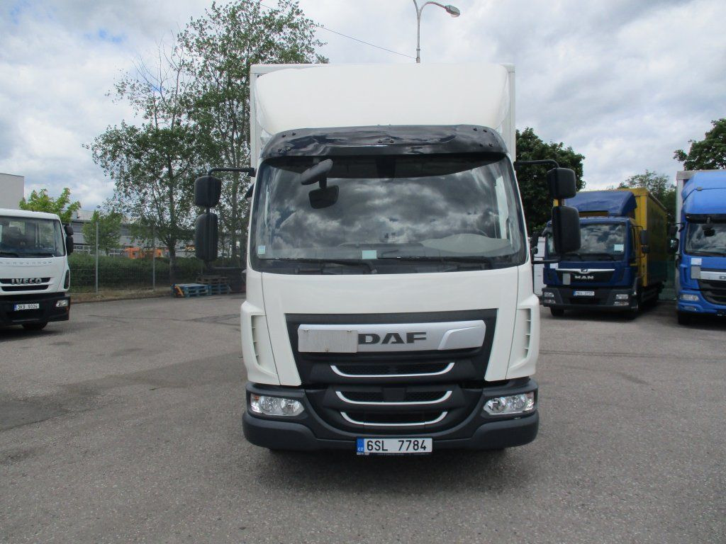 DAF LF 230 Dhollandia 2T - Skapbil: bilde 2 DAF LF 230 Dhollandia 2T - Skapbil: bilde 2