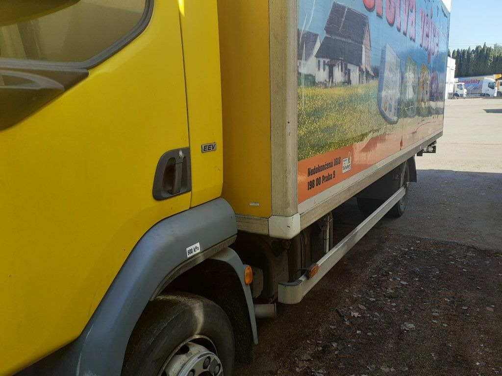 DAF LF45.210 mit Carrier Motorschaden engineproblem - Lastebil med kjøl: bilde 4 DAF LF45.210 mit Carrier Motorschaden engineproblem - Lastebil med kjøl: bilde 4