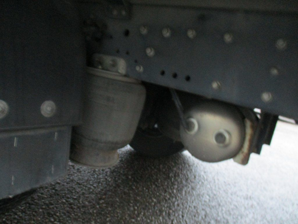Skapbil Iveco 120E25 mit LBW: bilde 14