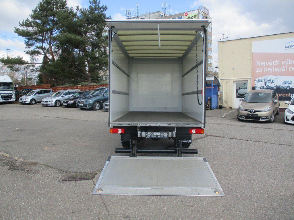 Varebil med skap Iveco 35C16 Daily,2.3L Palfinger: bilde 8