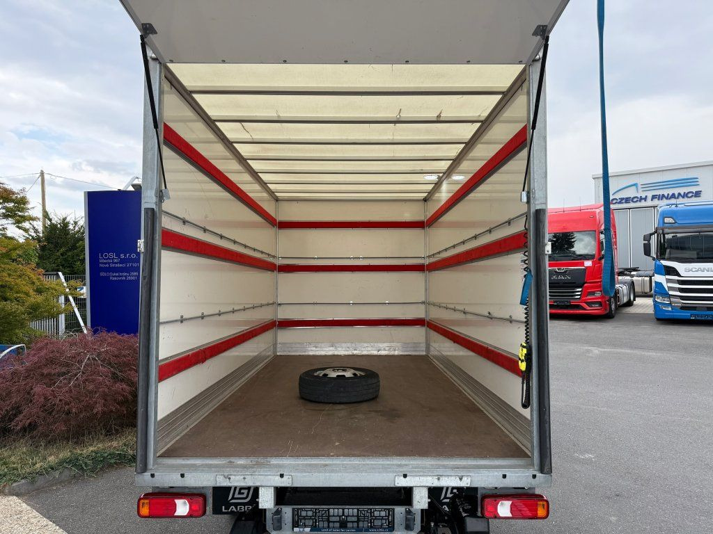 Varebil med skap Iveco 35C16 Daily: bilde 16