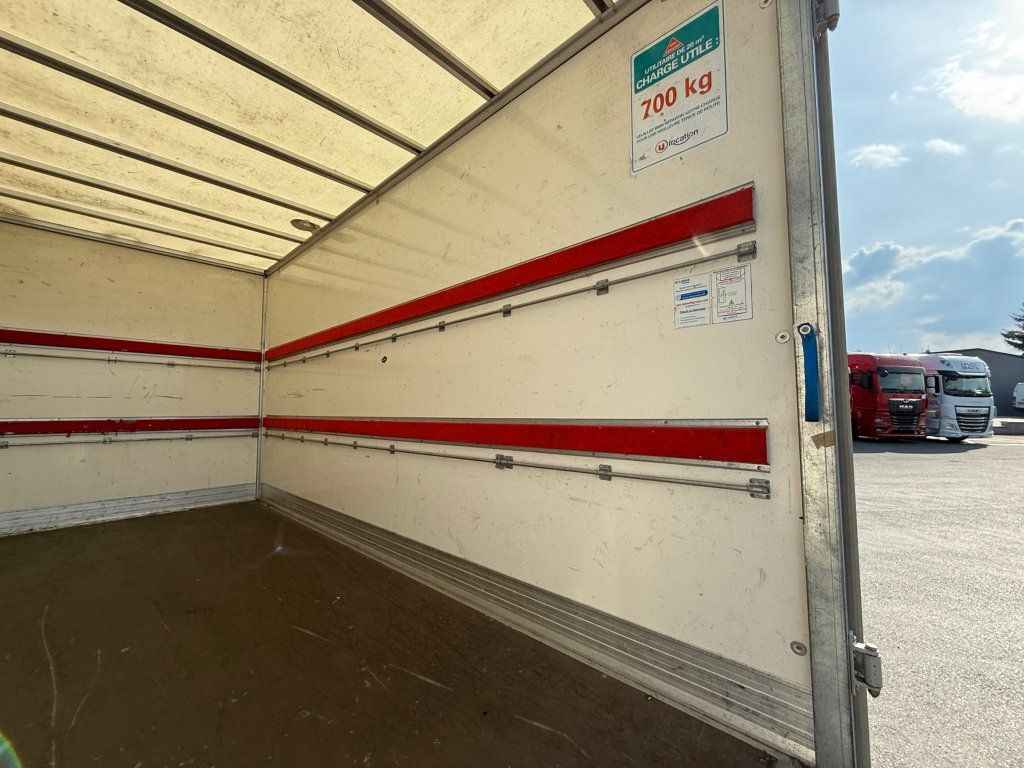 Varebil med skap Iveco 35C16 Daily: bilde 19
