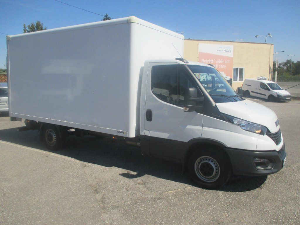 Iveco 35S16 Daily EURO 6 - Kassebil: bilde 2 Iveco 35S16 Daily EURO 6 - Kassebil: bilde 2