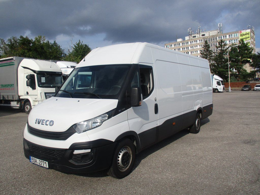 Iveco 35S16 - Kassebil: bilde 2 Iveco 35S16 - Kassebil: bilde 2