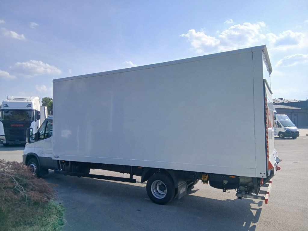 Iveco 72-210 (70C210) - Varebil med skap: bilde 5 Iveco 72-210 (70C210) - Varebil med skap: bilde 5
