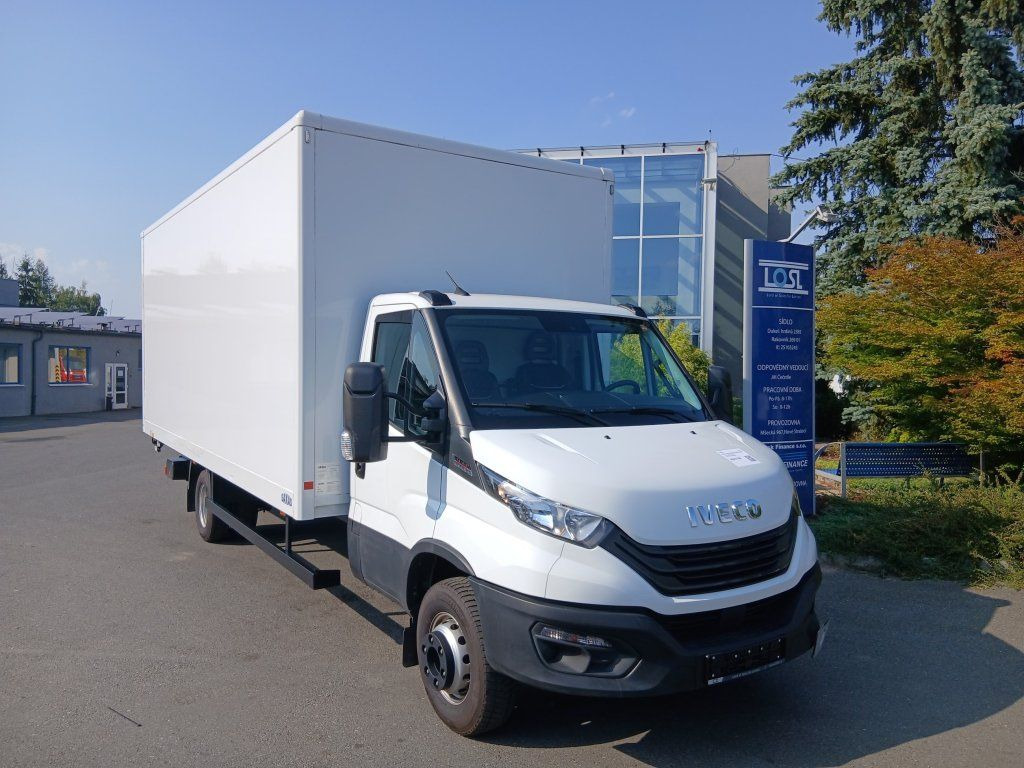 Iveco 72-210 (70C210) - Varebil med skap: bilde 3 Iveco 72-210 (70C210) - Varebil med skap: bilde 3