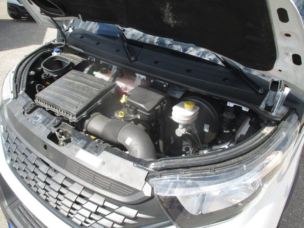 Varebil med skap Iveco Daily 35C16: bilde 14
