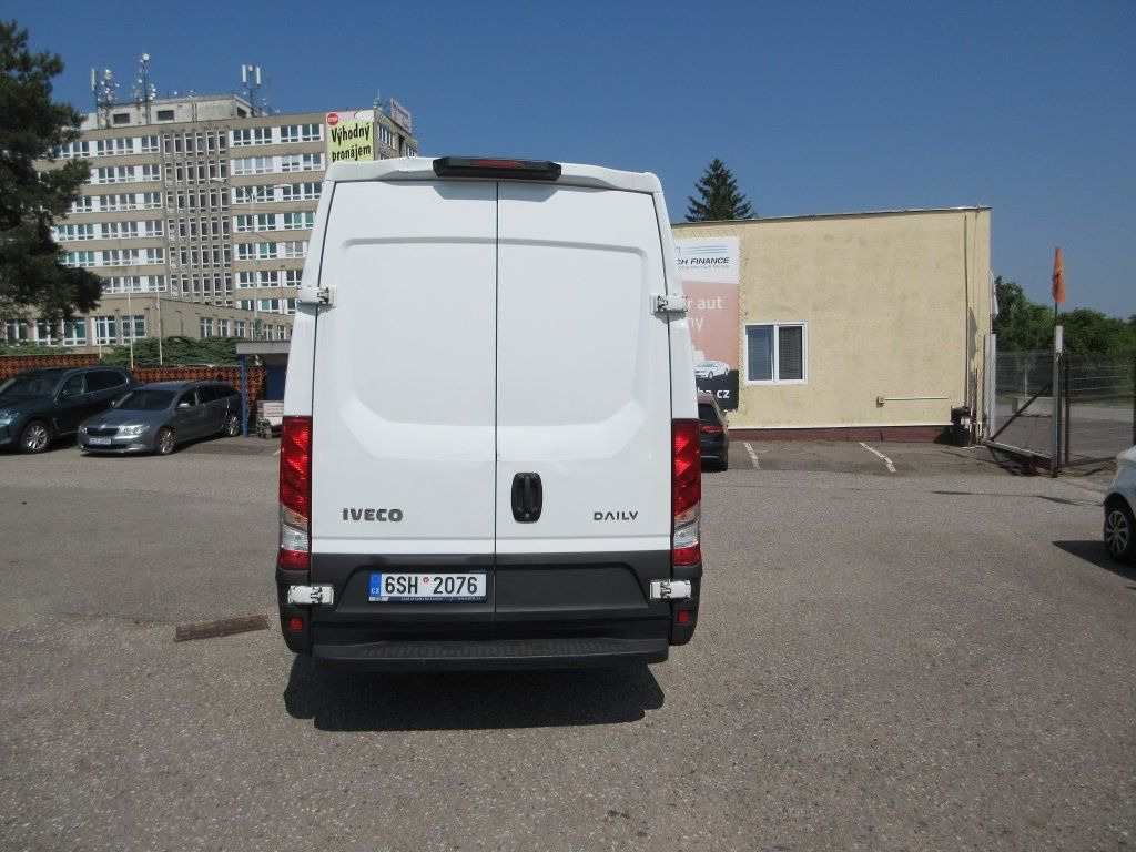 Iveco Daily 35S16 - Kassebil: bilde 5 Iveco Daily 35S16 - Kassebil: bilde 5