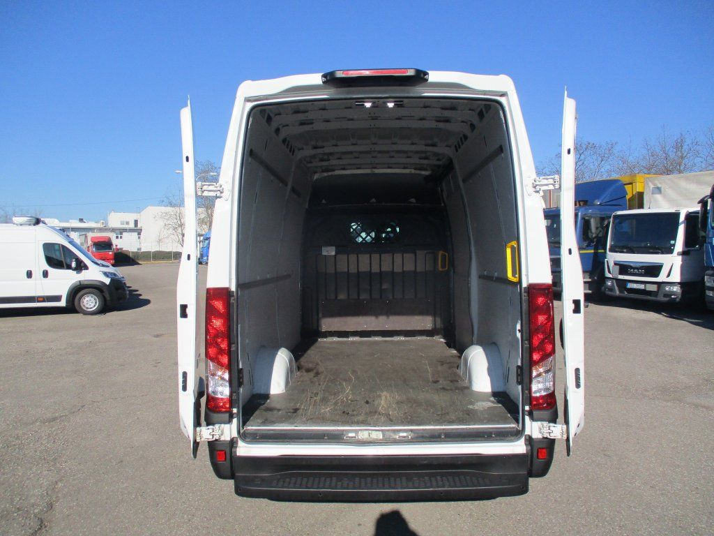 Kassebil Iveco Daily 35S16: bilde 7