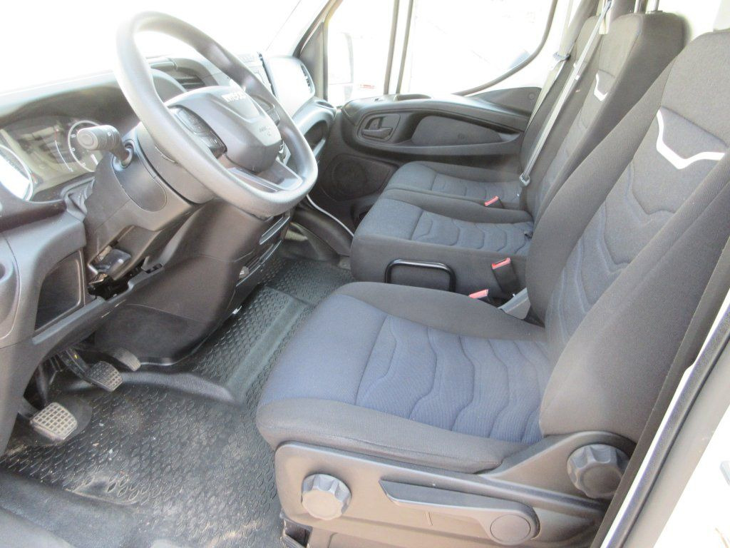 Kassebil Iveco Daily 35S16: bilde 9