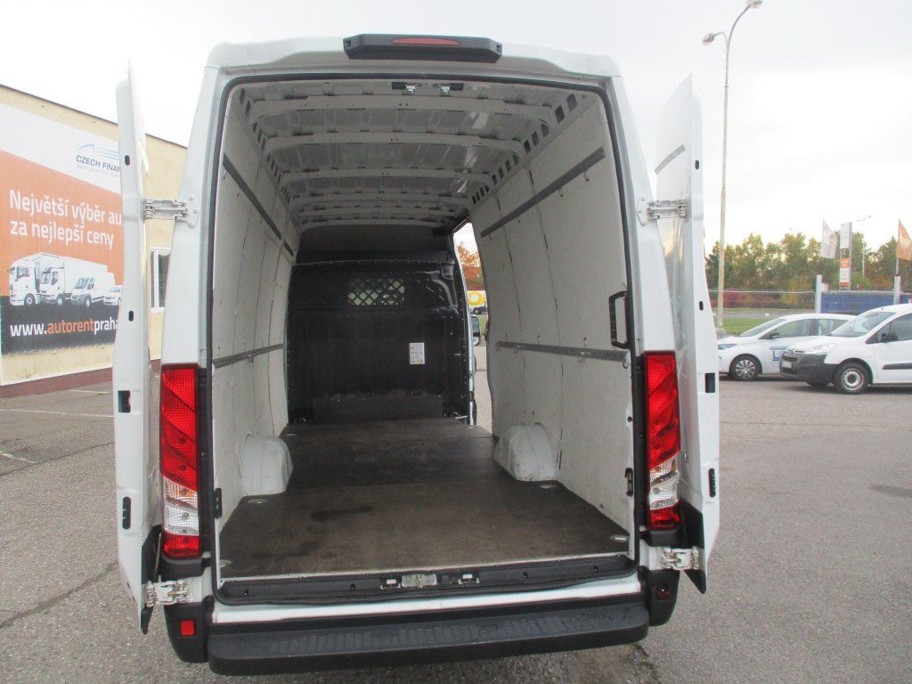 Iveco Daily 35S16  - Kassebil: bilde 5 Iveco Daily 35S16  - Kassebil: bilde 5
