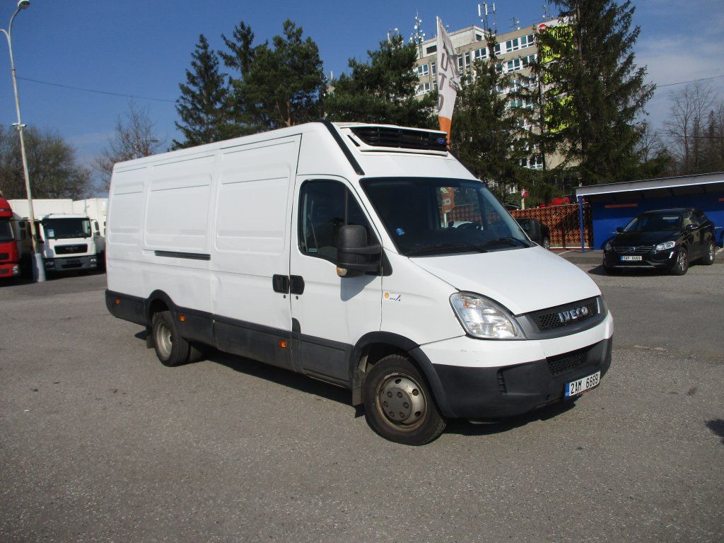 Iveco Daily 50C15 Carrier 350 - Kjølebil: bilde 1 Iveco Daily 50C15 Carrier 350 - Kjølebil: bilde 1