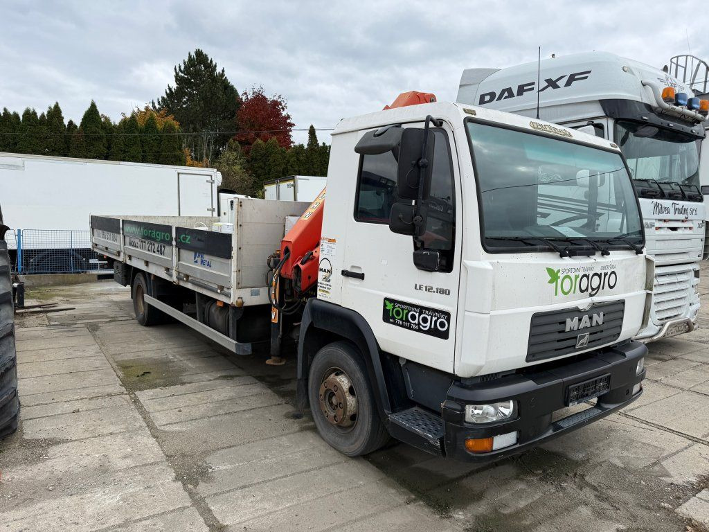 MAN 12.185 EURO 3 Kran UNBEWEGLICH - Kranbil: bilde 2 MAN 12.185 EURO 3 Kran UNBEWEGLICH - Kranbil: bilde 2