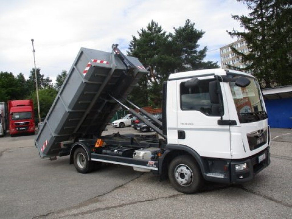 MAN 12.220 TGL - Skapbil: bilde 3 MAN 12.220 TGL - Skapbil: bilde 3