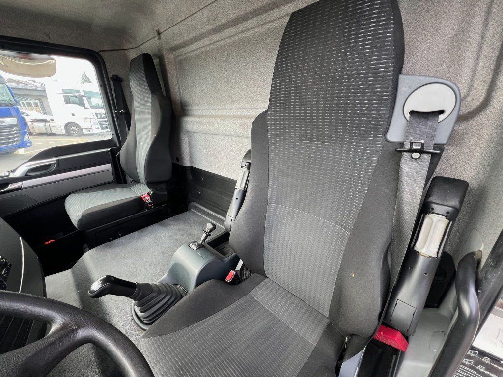 Lastebil med kjøl MAN TGL12.220 EURO 6 Carrier Xarios 600: bilde 17