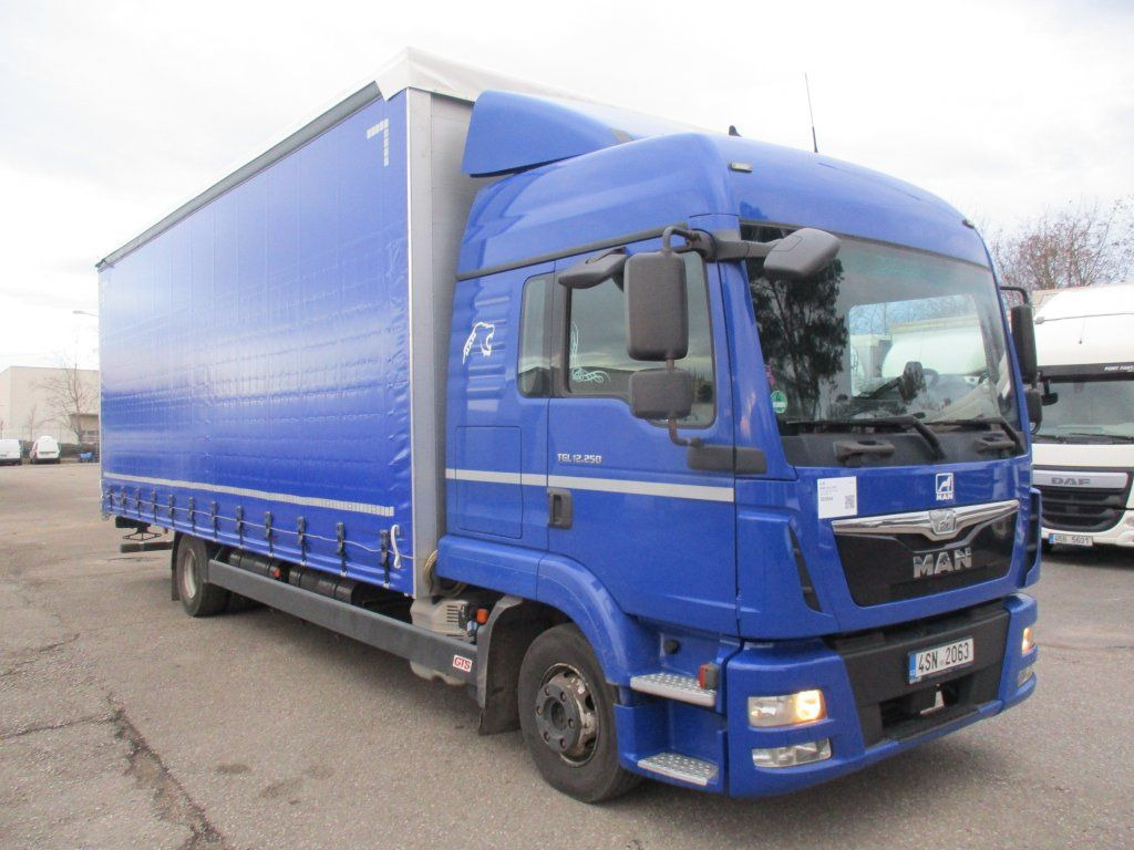 MAN TGL12.250 - Kapellbil: bilde 2 MAN TGL12.250 - Kapellbil: bilde 2