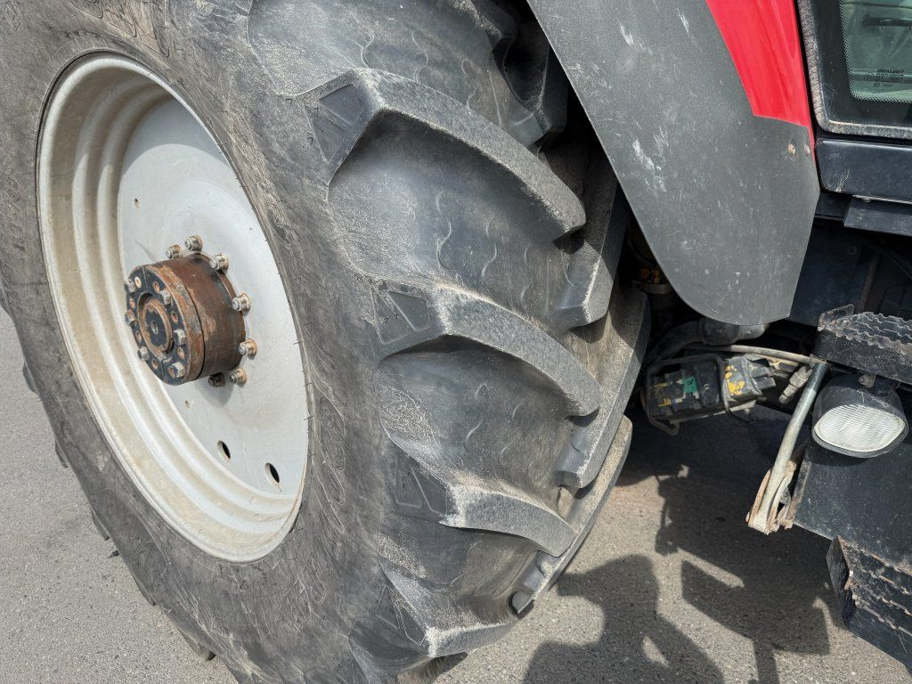 Traktor Massey Ferguson MF8260: bilde 12
