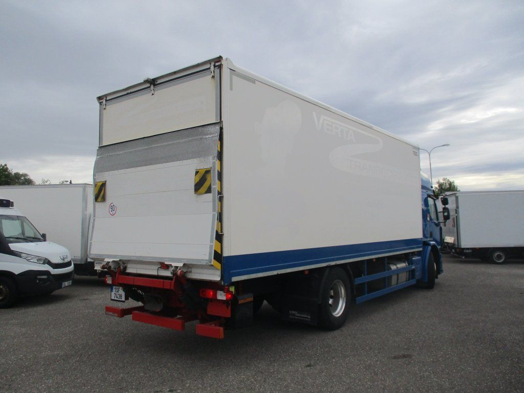 Renault D18, 320 - Skapbil: bilde 3 Renault D18, 320 - Skapbil: bilde 3