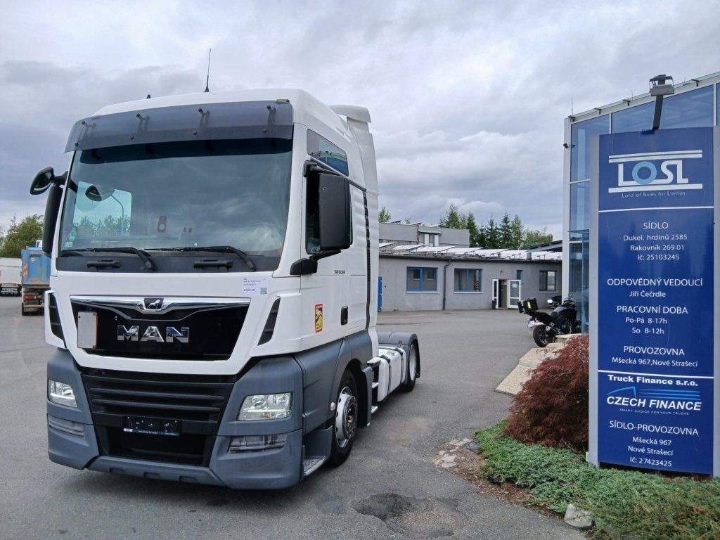 MAN TGX18.500 XXL EURO 6 MEGA/lowdeck - Trekkvogn: bilde 1 MAN TGX18.500 XXL EURO 6 MEGA/lowdeck - Trekkvogn: bilde 1