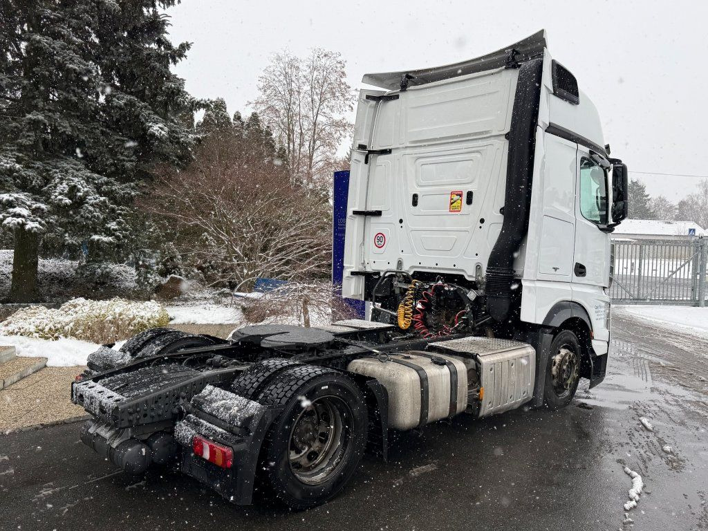 Mercedes-Benz 1845 Actros EURO 6 MEGA/lowdeck Gigaspace - Trekkvogn: bilde 4 Mercedes-Benz 1845 Actros EURO 6 MEGA/lowdeck Gigaspace - Trekkvogn: bilde 4