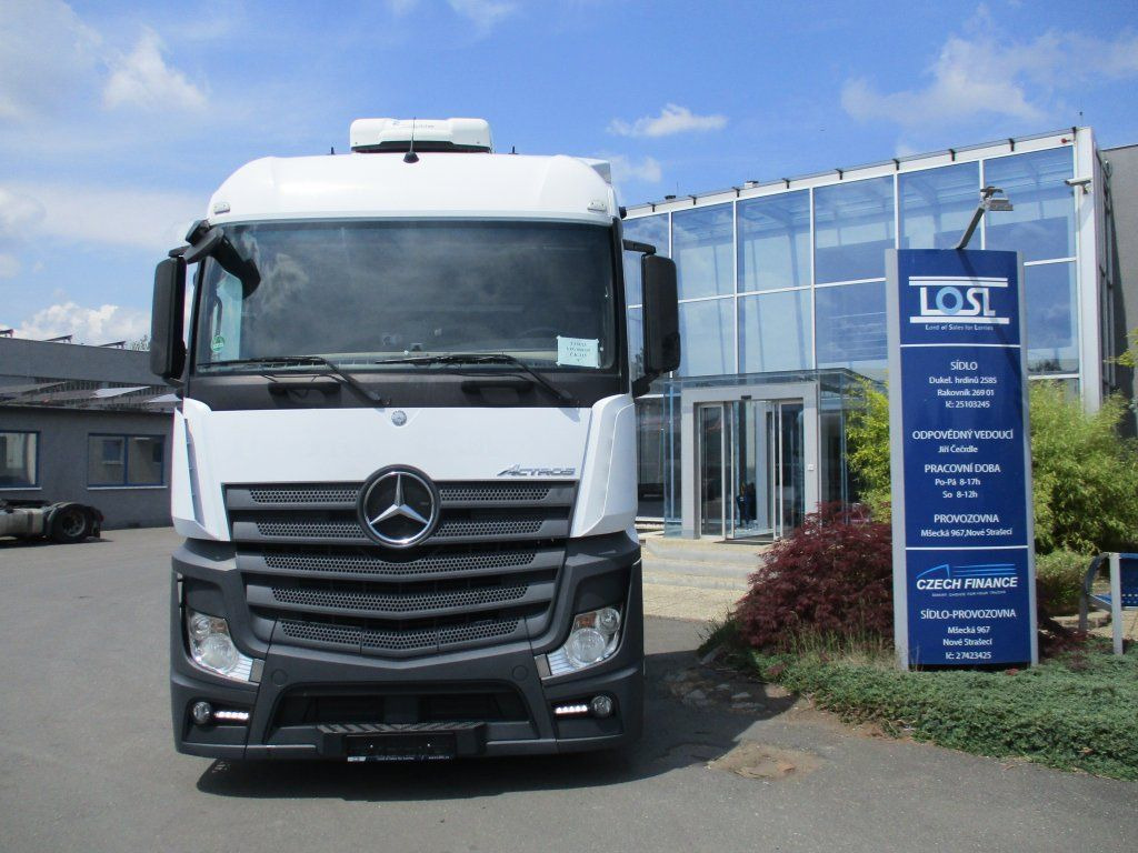 Mercedes-Benz 1845 Actros EURO 6 MEGA/lowdeck - Trekkvogn: bilde 2 Mercedes-Benz 1845 Actros EURO 6 MEGA/lowdeck - Trekkvogn: bilde 2