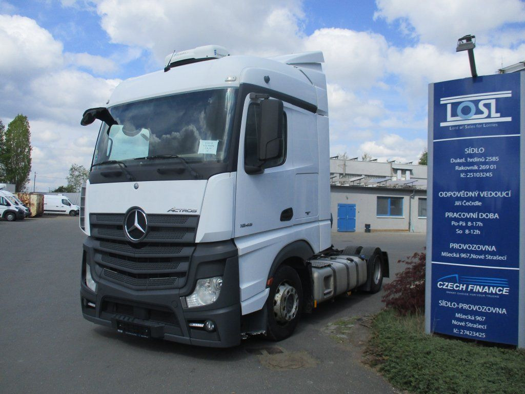 Mercedes-Benz 1845 Actros EURO 6 MEGA/lowdeck - Trekkvogn: bilde 1 Mercedes-Benz 1845 Actros EURO 6 MEGA/lowdeck - Trekkvogn: bilde 1