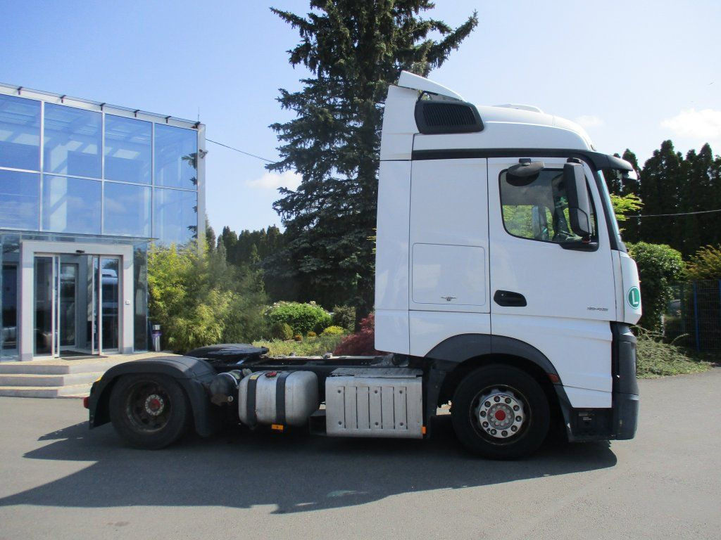 Mercedes-Benz 1845 Actros EURO 6 MEGA/lowdeck - Trekkvogn: bilde 3 Mercedes-Benz 1845 Actros EURO 6 MEGA/lowdeck - Trekkvogn: bilde 3
