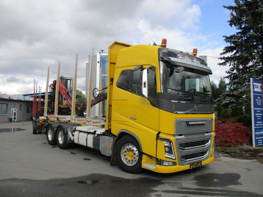 Volvo FH 16 750 6x4 + Fliegl - Tømmerbil, Kranbil: bilde 3 Volvo FH 16 750 6x4 + Fliegl - Tømmerbil, Kranbil: bilde 3