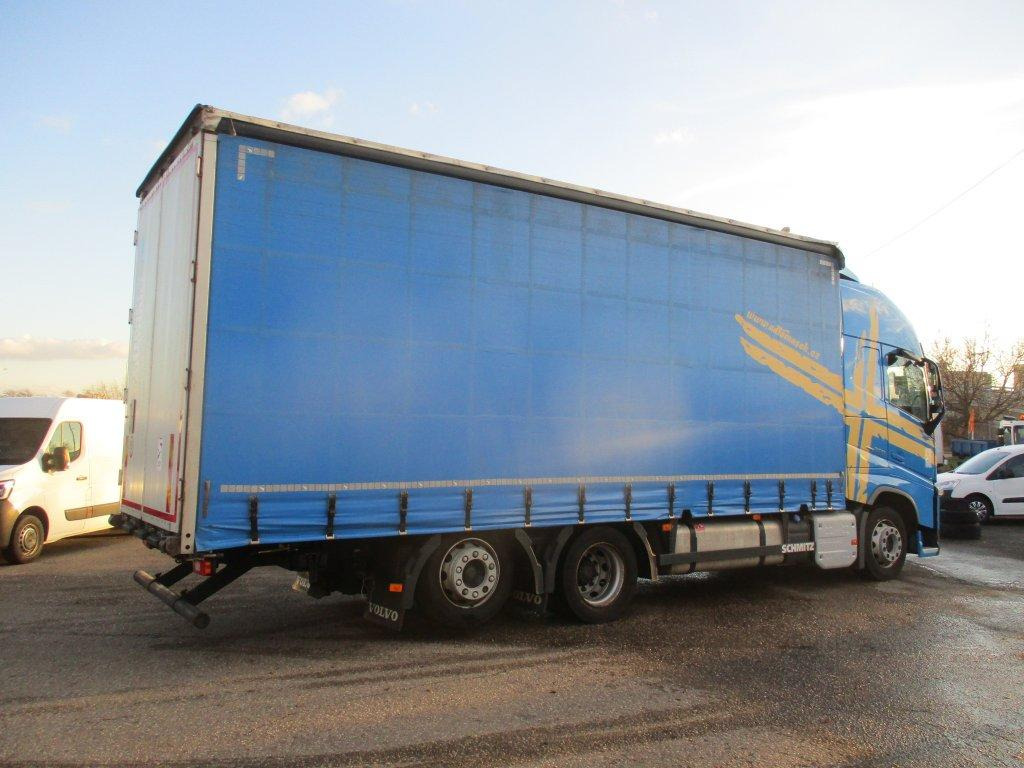 Volvo FH500 6x2 Euro 6 + Schmitz - Kapellbil: bilde 4 Volvo FH500 6x2 Euro 6 + Schmitz - Kapellbil: bilde 4
