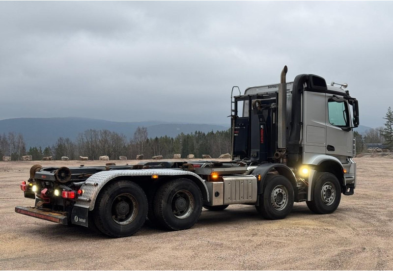 Mercedes-Benz Arocs 8x4 | HIAB MULTILIFT 24t | 240 000 km NAPAPERÄ | LAVALÄMMITYS | HIDASTIN | 240 000 km - Krokbil: bilde 5 Mercedes-Benz Arocs 8x4 | HIAB MULTILIFT 24t | 240 000 km NAPAPERÄ | LAVALÄMMITYS | HIDASTIN | 240 000 km - Krokbil: bilde 5