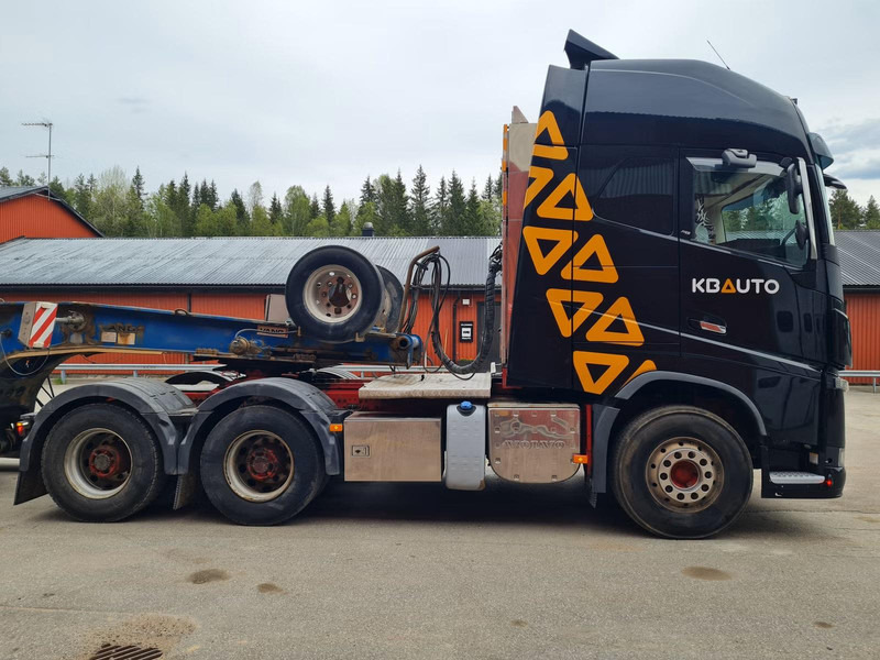 Volvo FH16 750 | 6x4 | ADR | 100 TON | ADR EXll, EXlll, AT | RETARDER | 100 TON VOLVO + VANG - Trekkvogn: bilde 3 Volvo FH16 750 | 6x4 | ADR | 100 TON | ADR EXll, EXlll, AT | RETARDER | 100 TON VOLVO + VANG - Trekkvogn: bilde 3