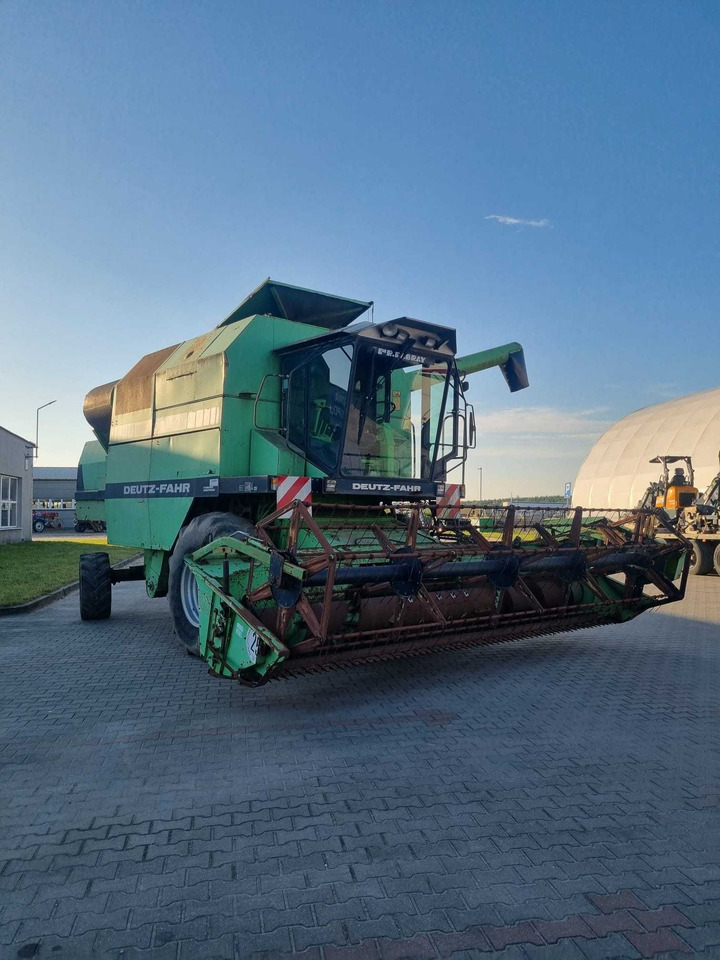 Deutz-Fahr 36.40 - Tresker: bilde 1 Deutz-Fahr 36.40 - Tresker: bilde 1