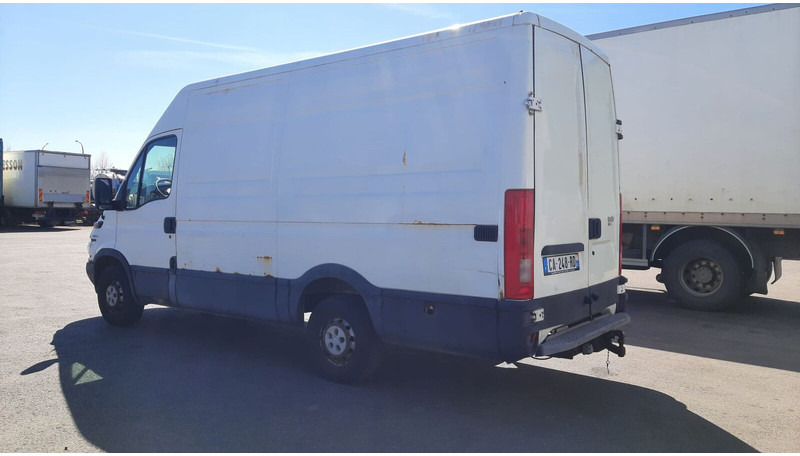 Iveco Daily 35S12 - Kassebil: bilde 5 Iveco Daily 35S12 - Kassebil: bilde 5