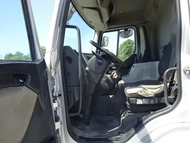 Renault Midlum 270 dxi - manual gearbox / steel suspension lames - Skapbil: bilde 3 Renault Midlum 270 dxi - manual gearbox / steel suspension lames - Skapbil: bilde 3