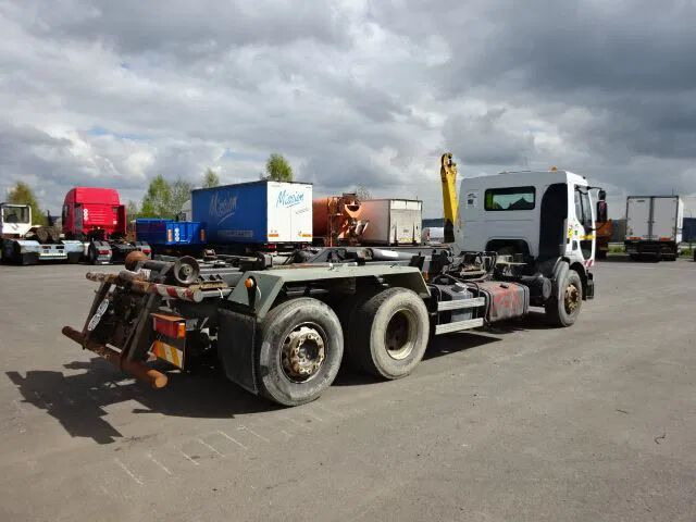 Renault Premium 370 dci - 6x2 - container system - crane/grue - Lastebil med kabelsystem: bilde 2 Renault Premium 370 dci - 6x2 - container system - crane/grue - Lastebil med kabelsystem: bilde 2