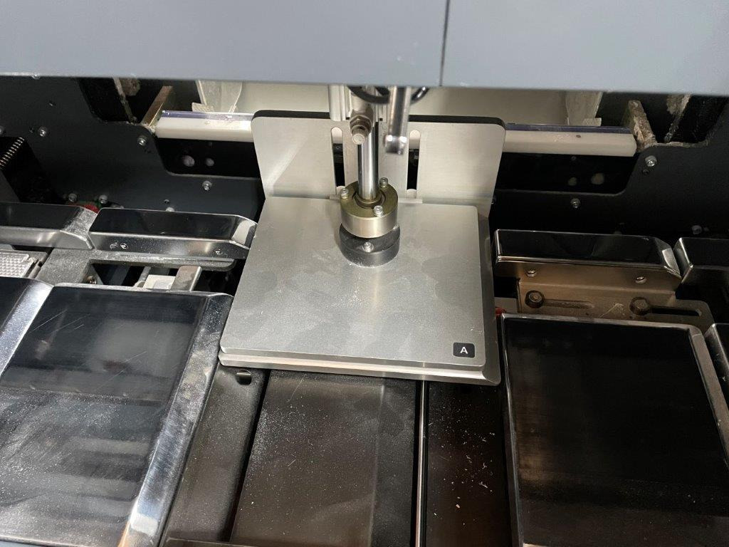 Horizon HT-30 C automatic rotary three-knife trimmer - Papirskjæremaskin: bilde 3 Horizon HT-30 C automatic rotary three-knife trimmer - Papirskjæremaskin: bilde 3