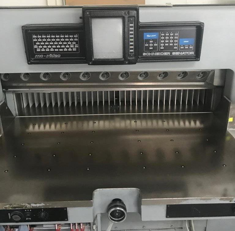 Schneider SENATOR cutting machine 115 MC - Papirskjæremaskin: bilde 2 Schneider SENATOR cutting machine 115 MC - Papirskjæremaskin: bilde 2