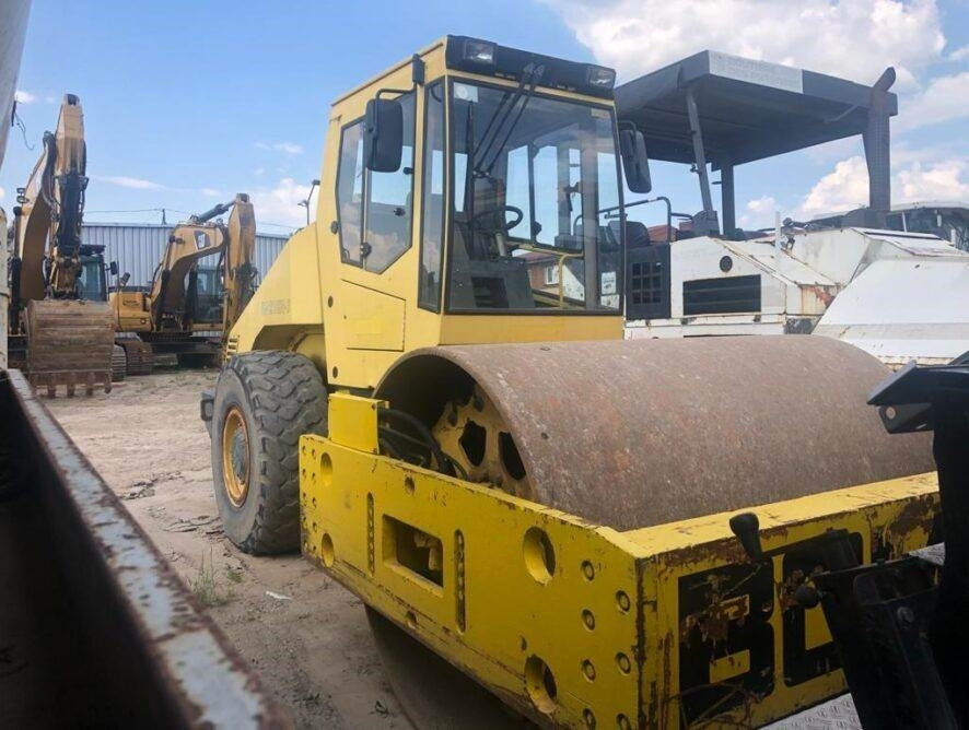Bomag BW216 D-3 - Kompaktor: bilde 1 Bomag BW216 D-3 - Kompaktor: bilde 1