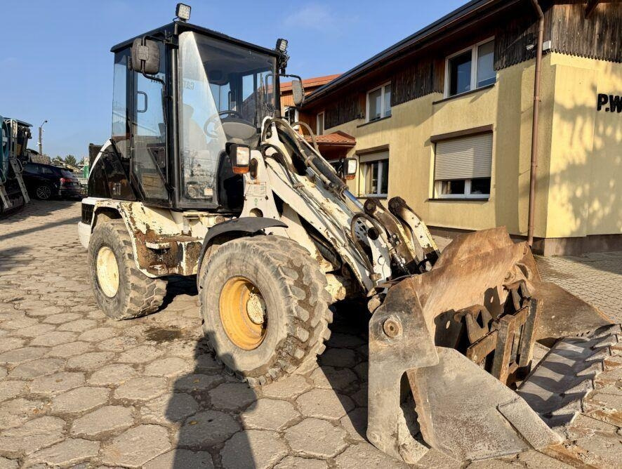 CAT 906 - Hjullaster: bilde 2 CAT 906 - Hjullaster: bilde 2