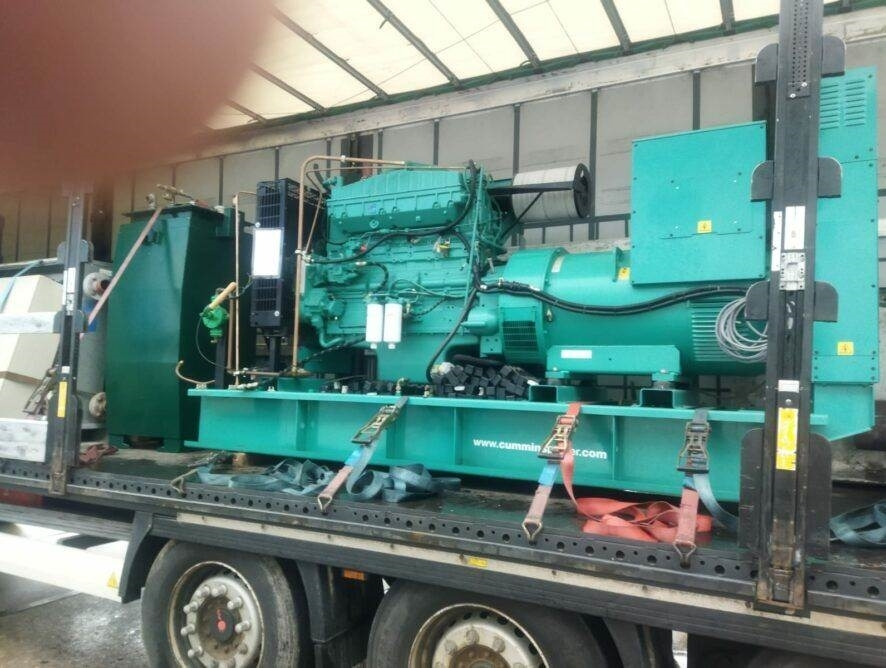 Cummins Generator Cummins C440 D5 - Elektrisk generator: bilde 1 Cummins Generator Cummins C440 D5 - Elektrisk generator: bilde 1