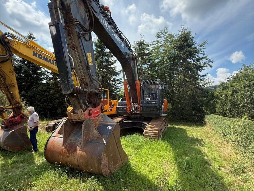 Hitachi KTEG KTS390-6 LCN - Beltegraver: bilde 3 Hitachi KTEG KTS390-6 LCN - Beltegraver: bilde 3