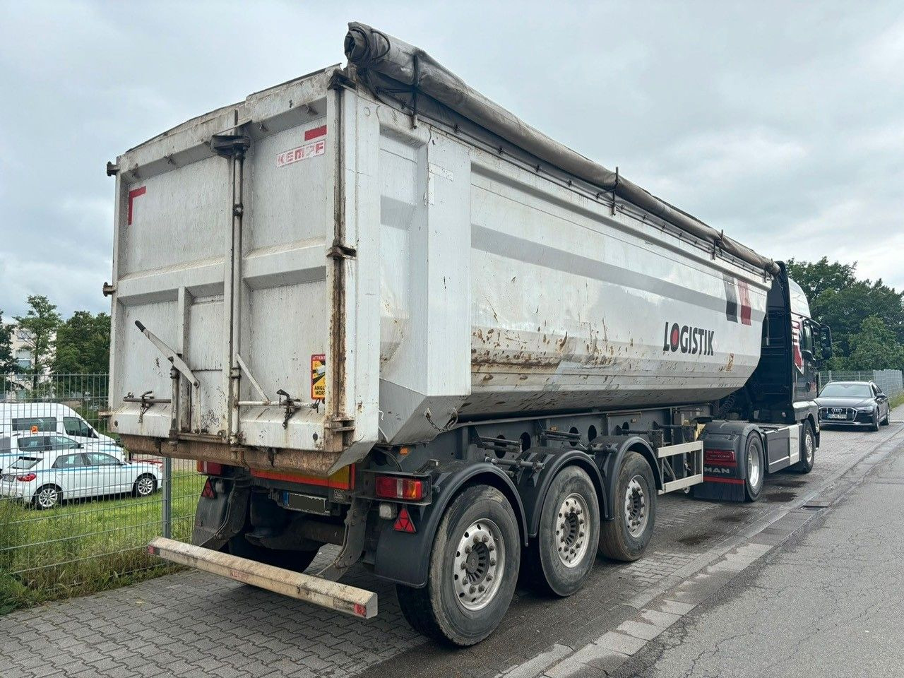 Kempf SKM 35-3 45m³/Stahl /Liftachse/Alufelgen /SAF Kempf SKM 35-3 45m³/Stahl /Liftachse/Alufelgen /SAF - Tippsemi: bilde 1 Kempf SKM 35-3 45m³/Stahl /Liftachse/Alufelgen /SAF Kempf SKM 35-3 45m³/Stahl /Liftachse/Alufelgen /SAF - Tippsemi: bilde 1