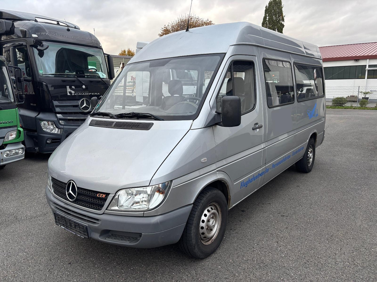 Mercedes-Benz 211 CDI 9 Sitze - Persontransport: bilde 2 Mercedes-Benz 211 CDI 9 Sitze - Persontransport: bilde 2