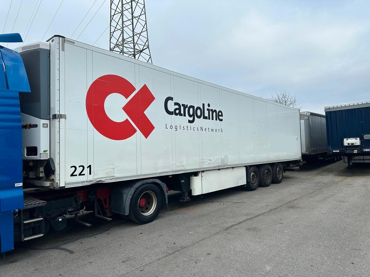Schmitz Cargobull SKO 24 Thermo King SLX 300/LBW/ Schmitz Cargobull SKO 24 Thermo King SLX 300/LBW/ - Kjølesemi: bilde 2 Schmitz Cargobull SKO 24 Thermo King SLX 300/LBW/ Schmitz Cargobull SKO 24 Thermo King SLX 300/LBW/ - Kjølesemi: bilde 2