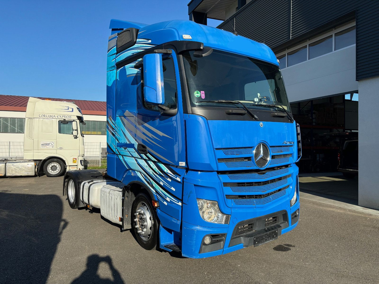Mercedes-Benz 1836 Mercedes-Benz 1836 - Trekkvogn: bilde 5 Mercedes-Benz 1836 Mercedes-Benz 1836 - Trekkvogn: bilde 5